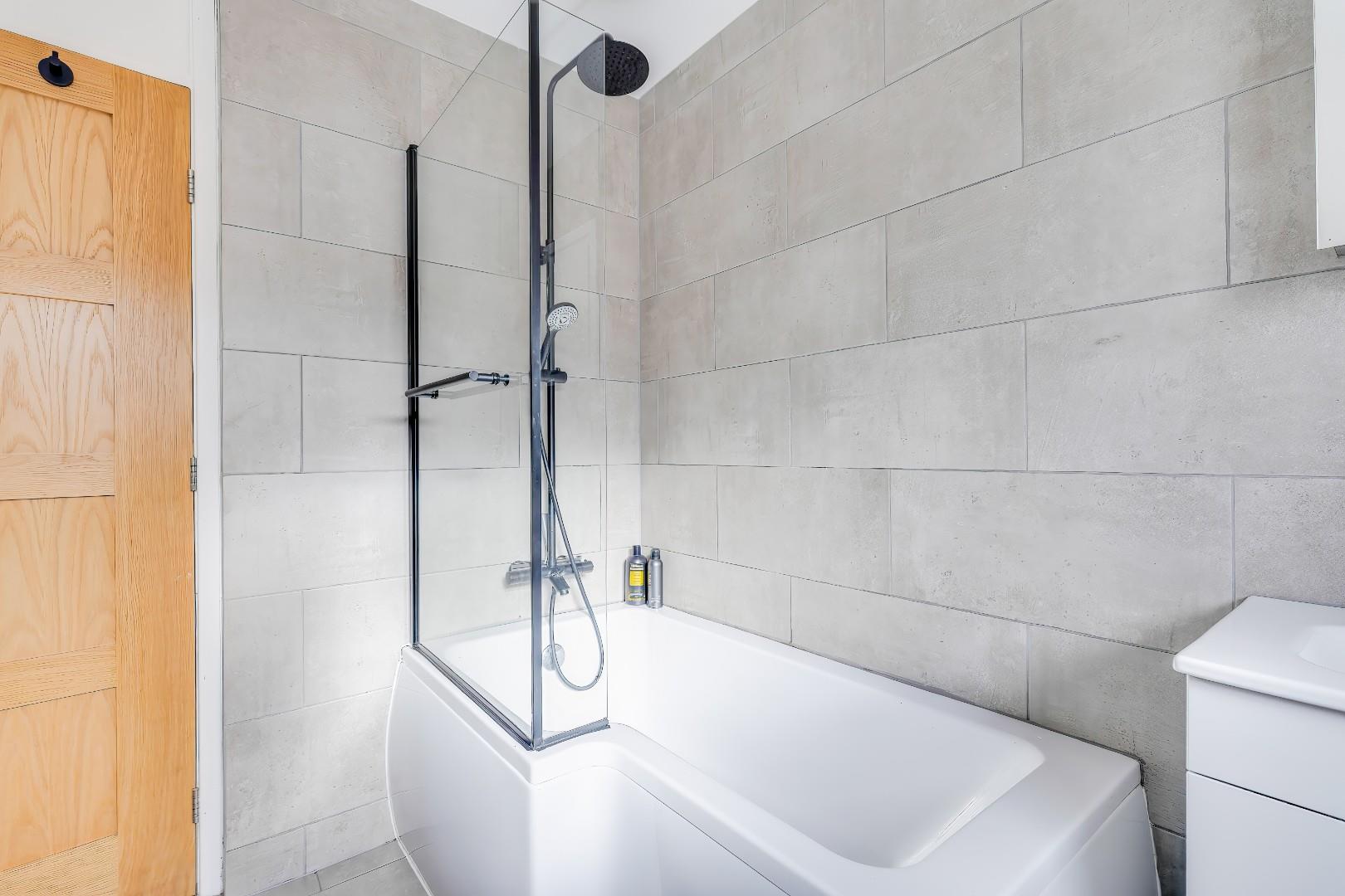 St. John Close, Cowbridge, Vale of Glamorgan, CF71 7HL